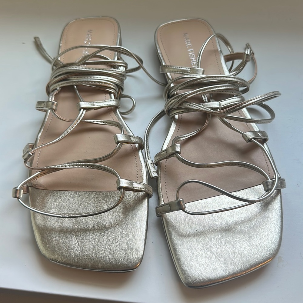 Marc fisher champagne gladiators